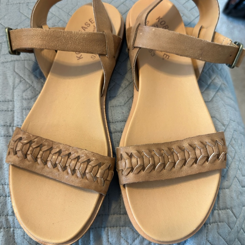Kork-Ease Women's Tan Sandals
